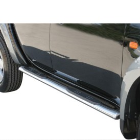 Schwellerrohre oval mit Kunststoff Trittauflage aus Edelstahl schwarz für Mitsubishi L200 DC 2006 bis 2010