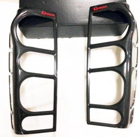 Rückleuchtenblenden, Rückleuchtenmasken V9 Carbon Look für den Isuzu D-Max ab 2012