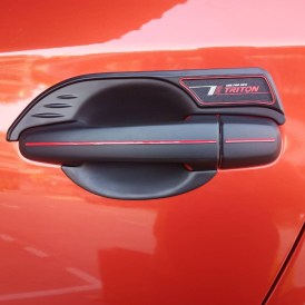 triton-handle-with-bolw-rear-in-car-1.jpg